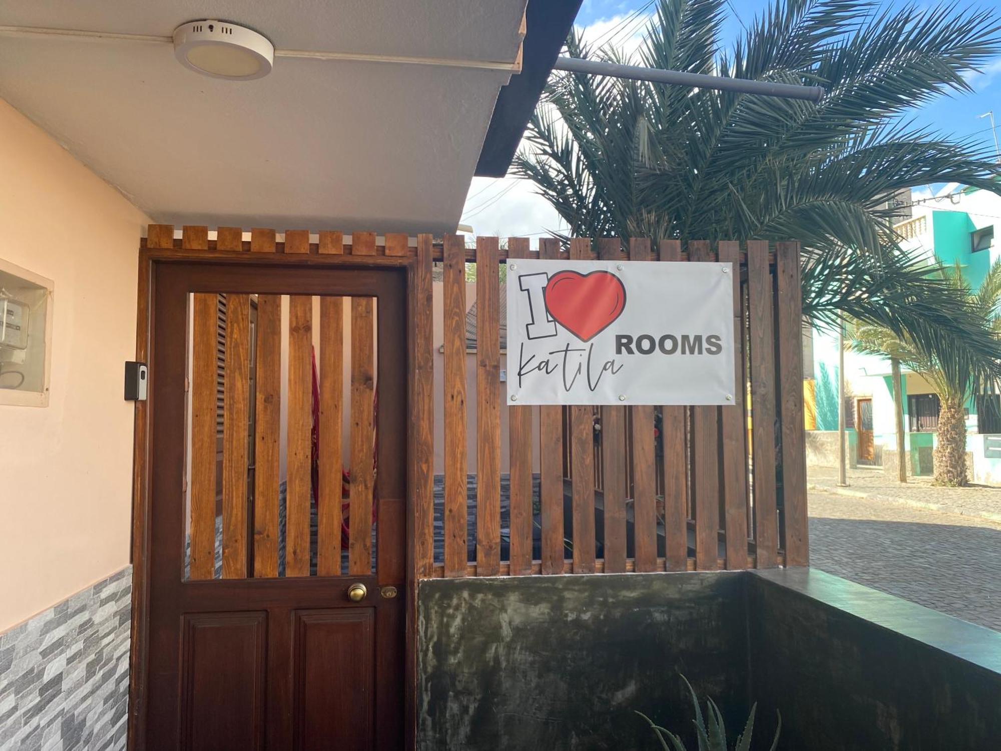 Katila-Rooms Santa Maria Exterior photo